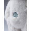 Lina Медведь (длинная шерсть) M (±30 см)  белый цвет от TeddyTales