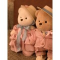 Lina Медведь молочный Сладкая парочка в костюме  M (±30 см) от TeddyTales